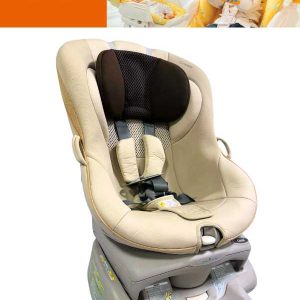 เช่า Combi (คอมบิ) คาร์ซีท สีครีม เบาะนั่งสำหรับเด็กเล็ก จนถึง 4 ขวบ